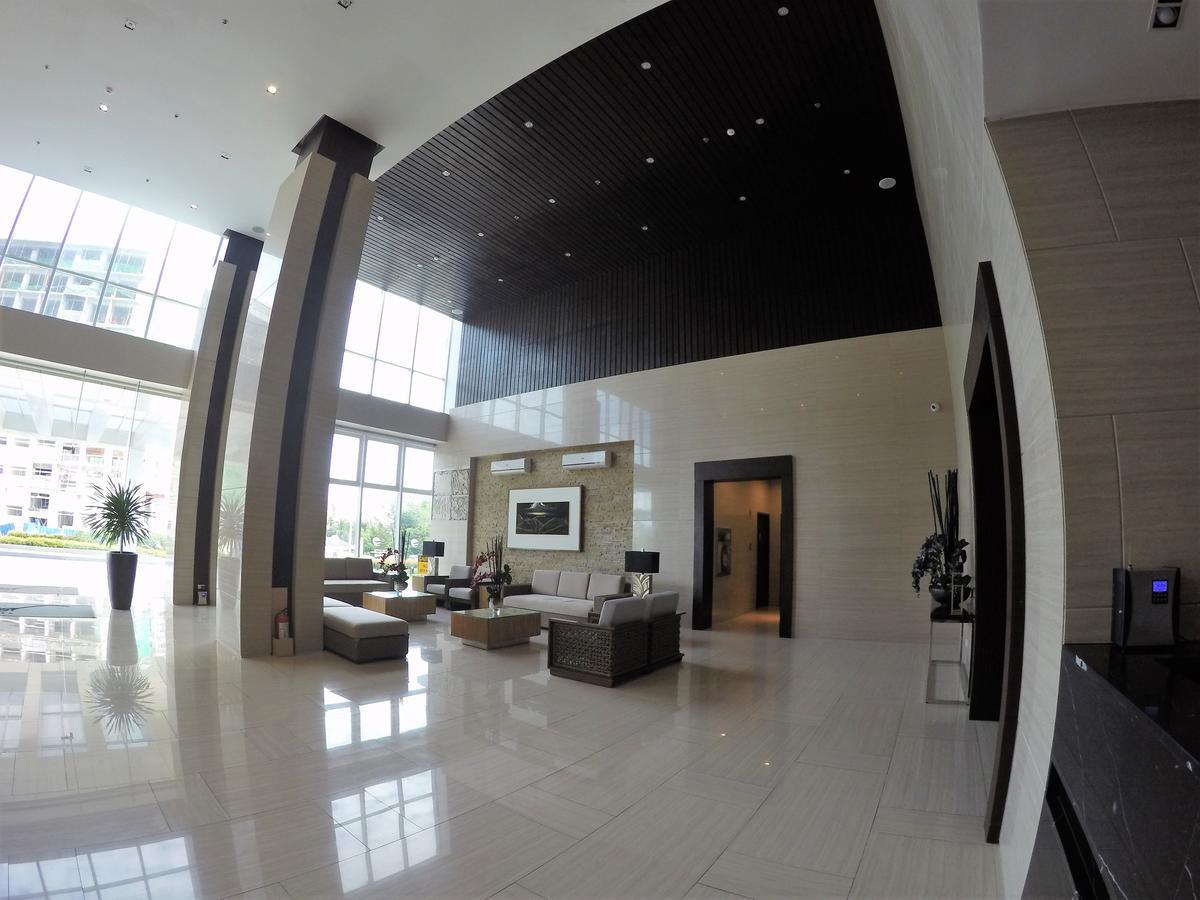 Wind Residence Condo - Tagaytay By Jaderooms Tagaytay City Exterior foto