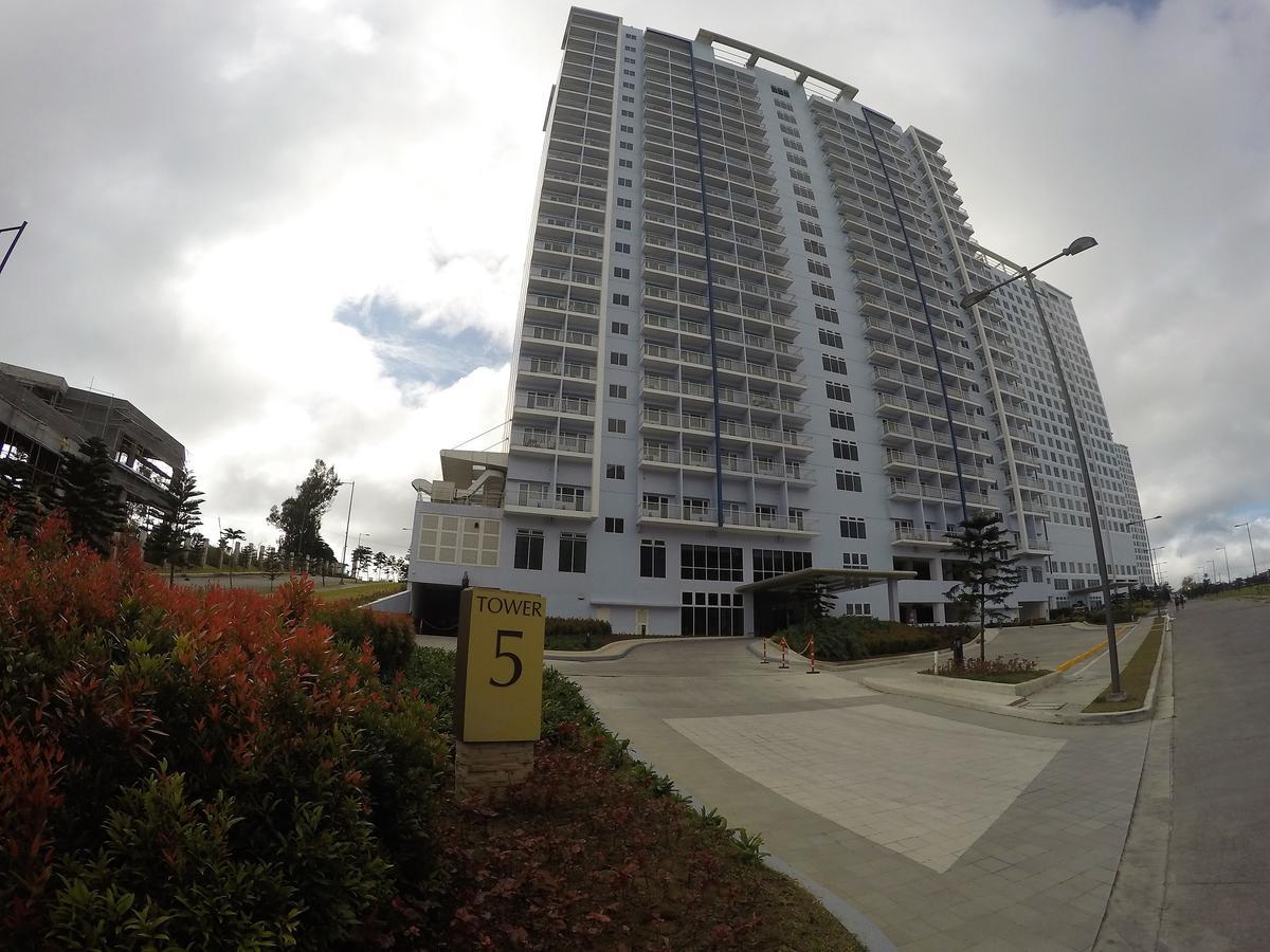 Wind Residence Condo - Tagaytay By Jaderooms Tagaytay City Exterior foto